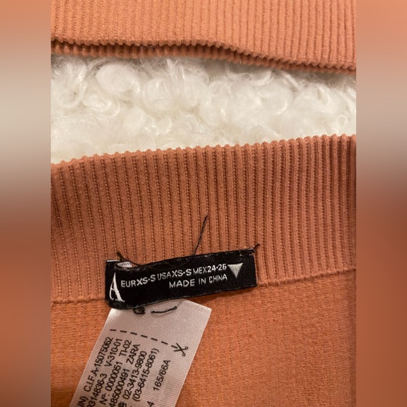 ZARA Ribbed Lounge Set - Picture 2 of 6